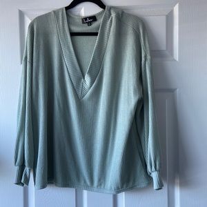 Light blue Lulus thin sweater size small
